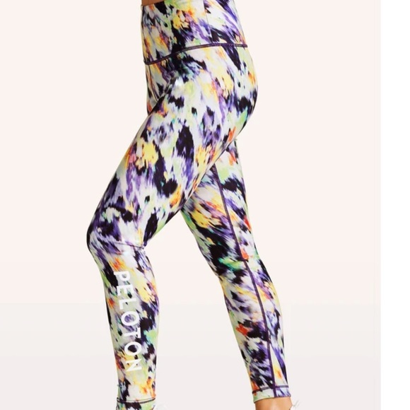 With Peloton leggings, array of color - Picture 1 of 2